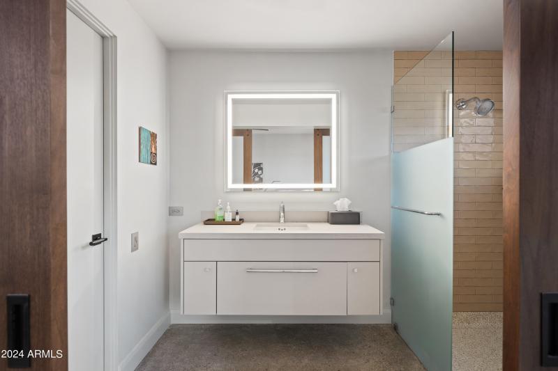 Co_15310NSandyBluffRd_WEB-10