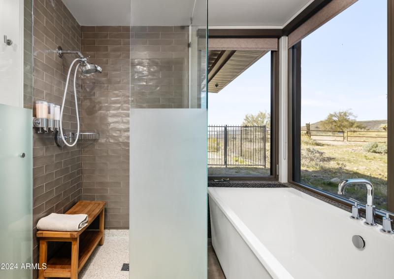 ageCo_15310NSandyBluffRd_WEB-56