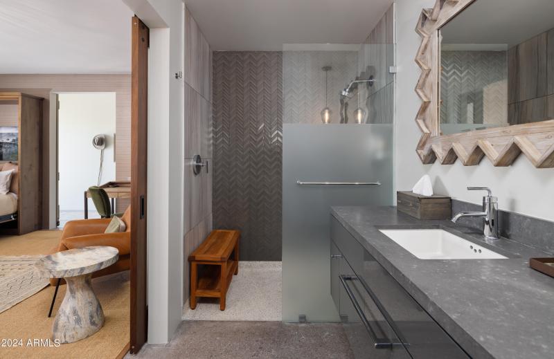 mageCo_15310NSandyBluffRd_WEB-13