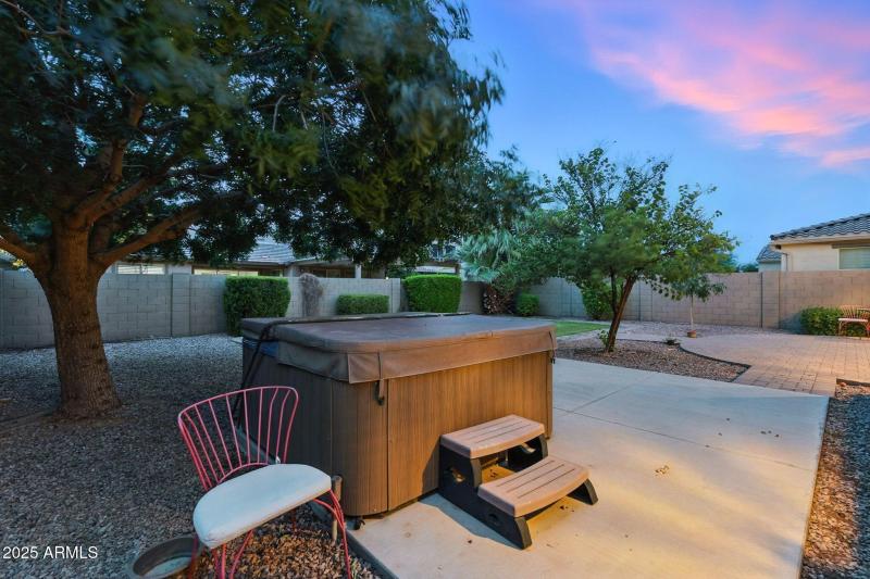 17-web-or-mls-Kinetic-17