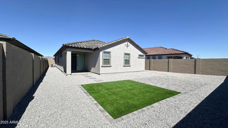 WhatsApp Image 2025-08-30 at 17.55-1.38_