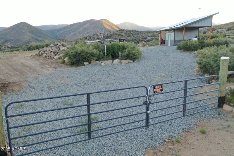 5720 Miners Pick Rd