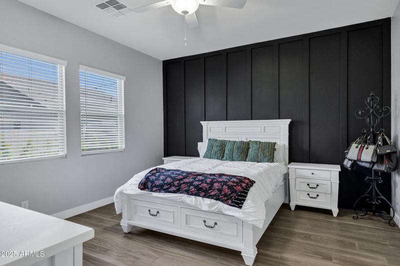 23146 E Mayberry Rd-23