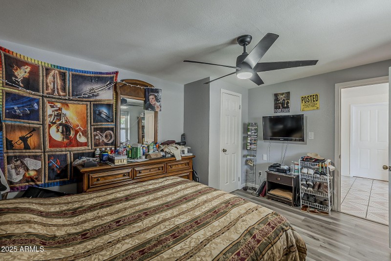 28-web-or-mls-Sherbundy-28