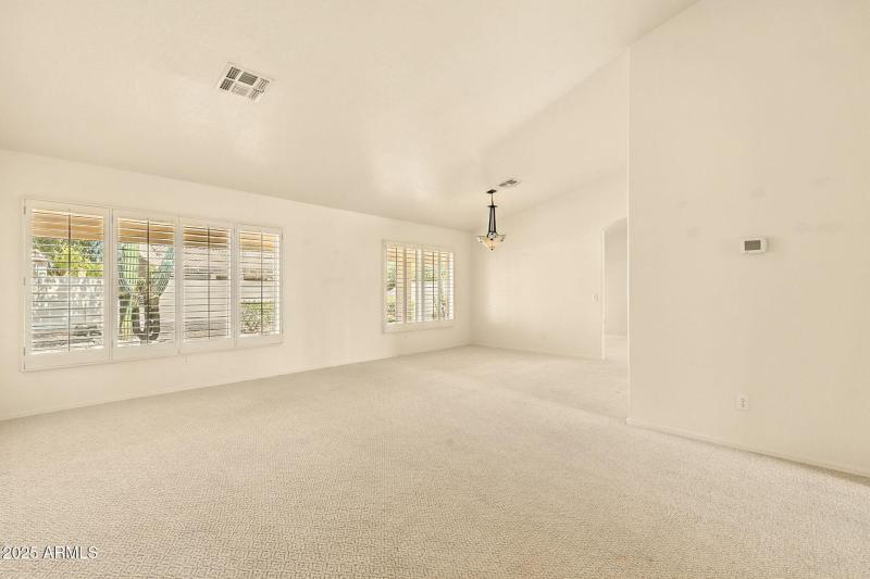 6-web-or-mls-Piccadilly-6