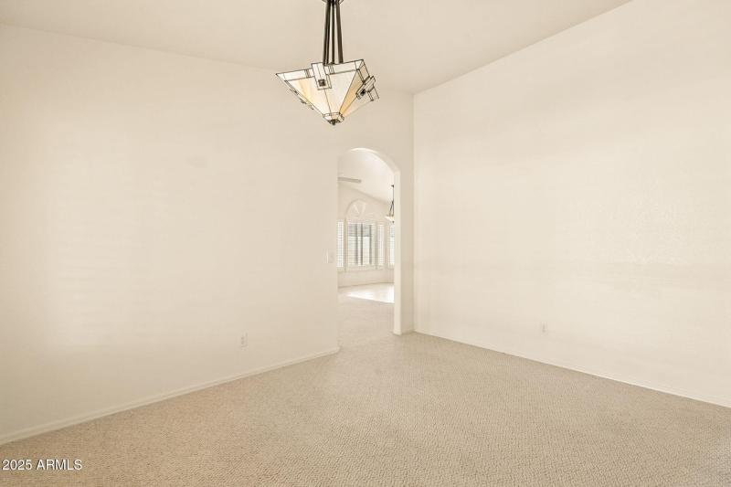 9-web-or-mls-Piccadilly-9