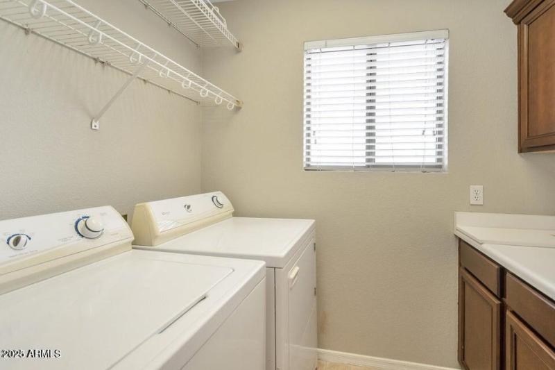 20230418222210054080000000-o