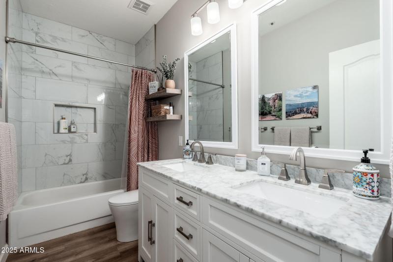 10035 E Janice Way - 21