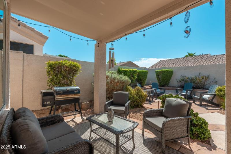 10035 E Janice Way - 25