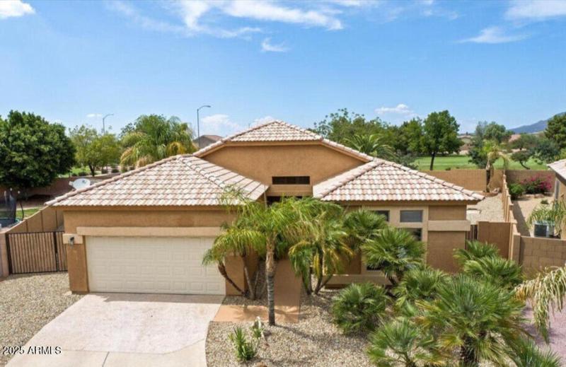 PIC OF TIM OTTS HOUSE