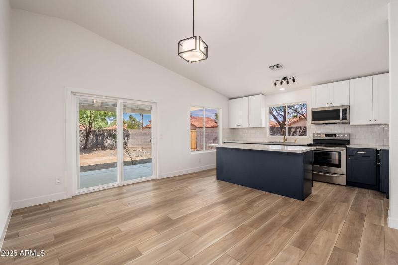 4545 N 67th Ave UNIT 1165 - 10