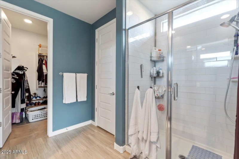 25-18879 W Cholla St