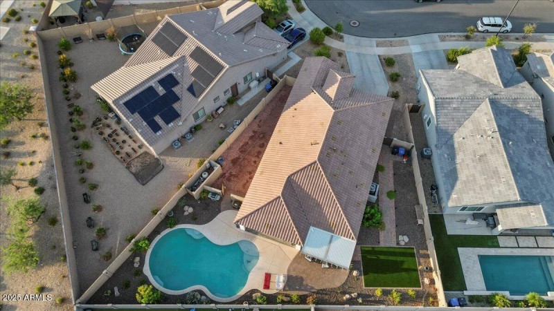 48-18879 W Cholla St