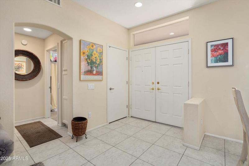 05-15252 W Via Montoya