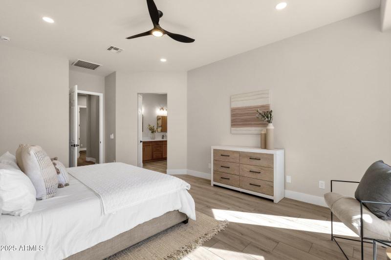 28-web-or-mls-17002-s-178th-ave