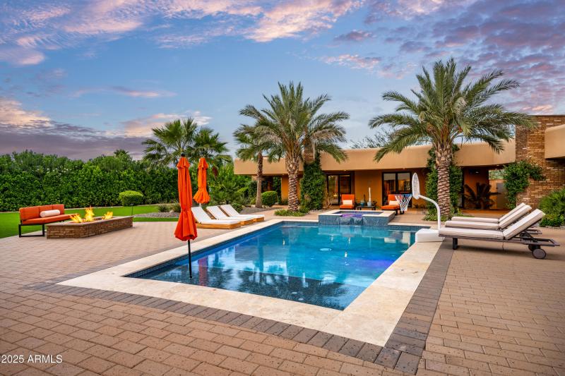 8116 E Vista Bonita Dr -47