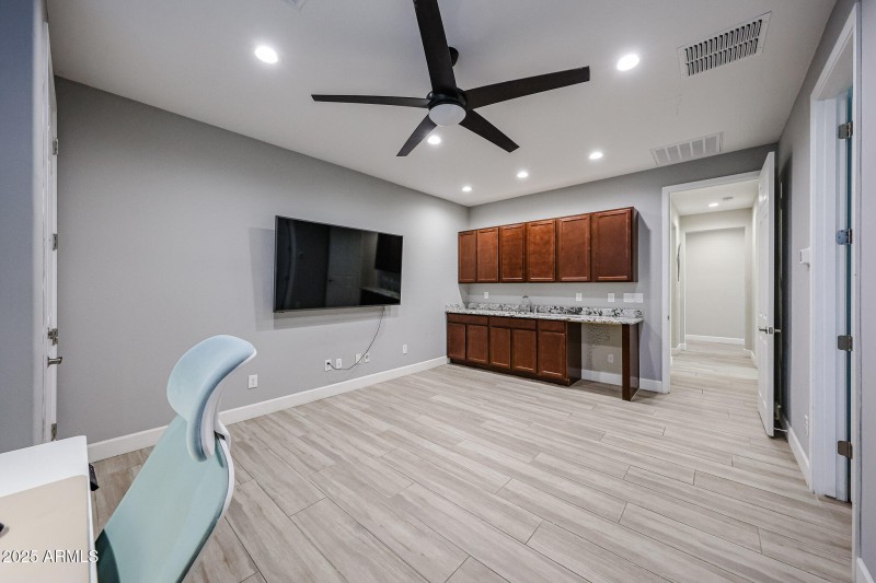 guest suite living space B