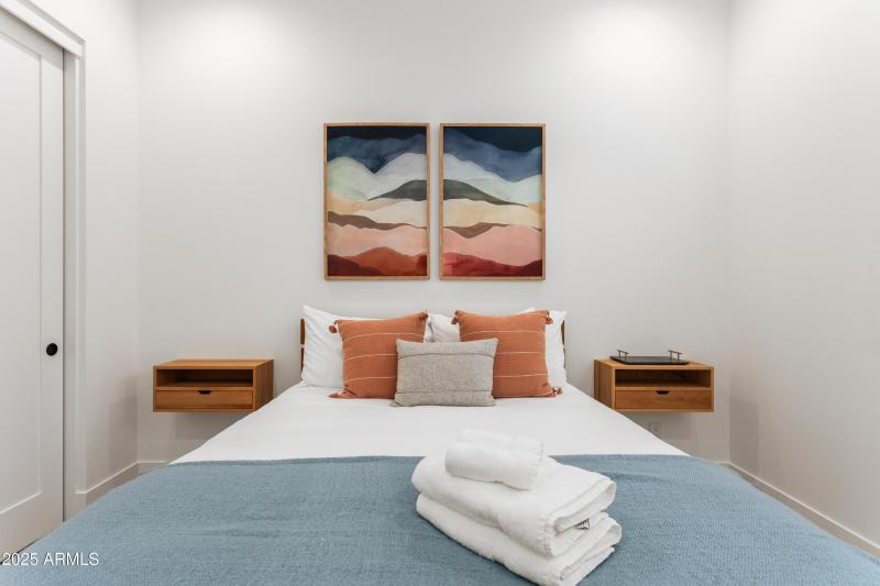 PropertyImageCo_4007N34thSt_WEB-32