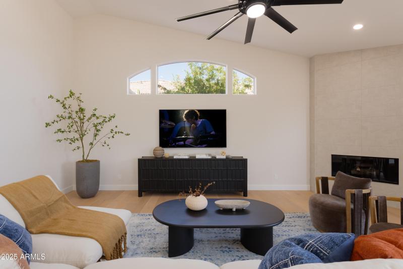 PropertyImageCo_12225ECortezDr_WEB-1