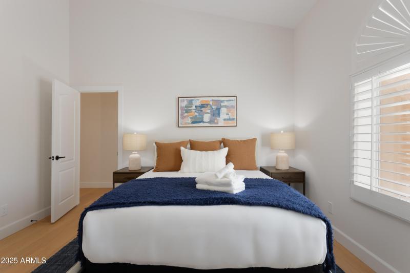 PropertyImageCo_12225ECortezDr_WEB-27