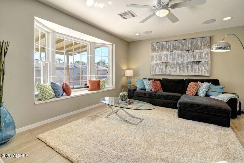 20200814030942916553000000-o