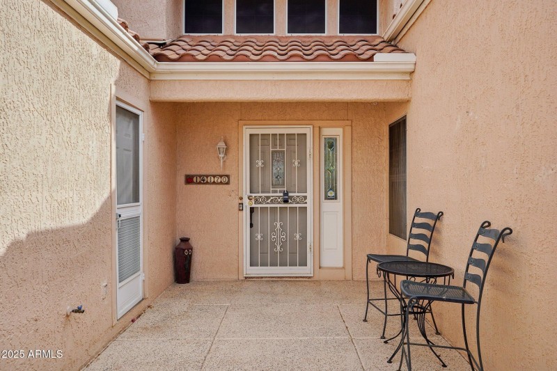 9-web-or-mls-W Desert Glen Dr-S0409-009