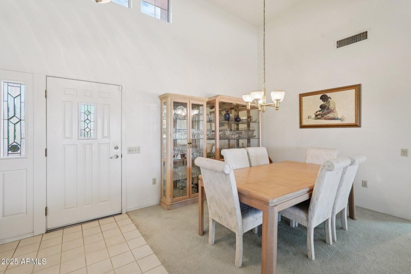 13-web-or-mls-W Desert Glen Dr-S0409-013