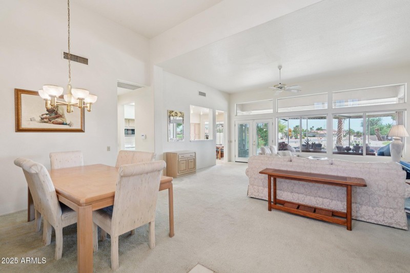 14-web-or-mls-W Desert Glen Dr-S0409-014