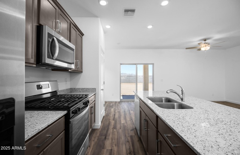 Southwest_Ash_A_R_005