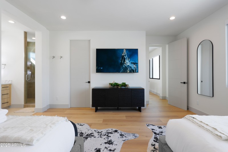 PropertyImageCo_4707N73rdSt_WEB-51