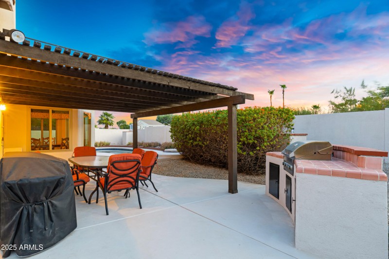 Multiple patio areas