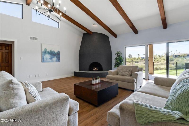 11-Living Room