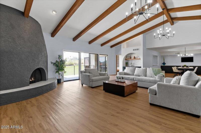 14-Living Room