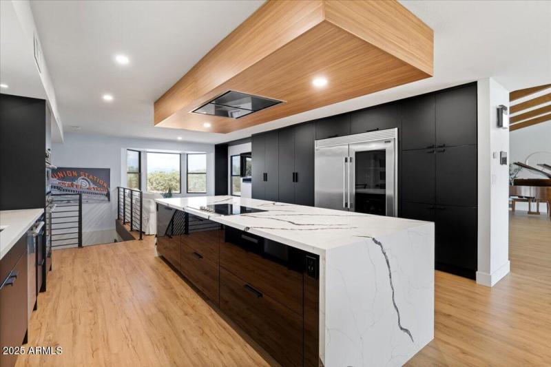 21-Kitchen