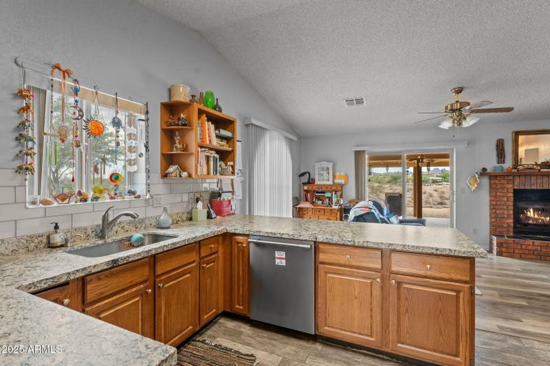 10-web-or-mls-DSC08041