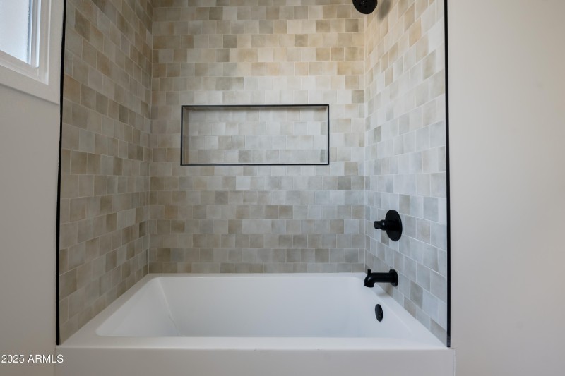 Tile Tub Combo