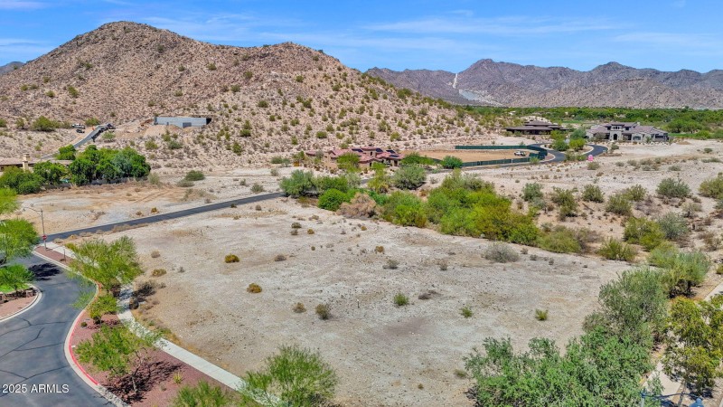 5-web-or-mls-DJI_20250829114438_0636_D