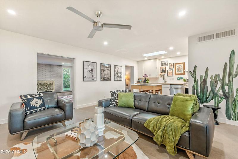 7-web-or-mls-Mulberry-7