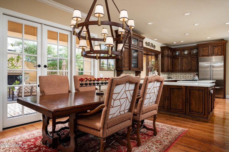 Great Room - Breakfast Nook