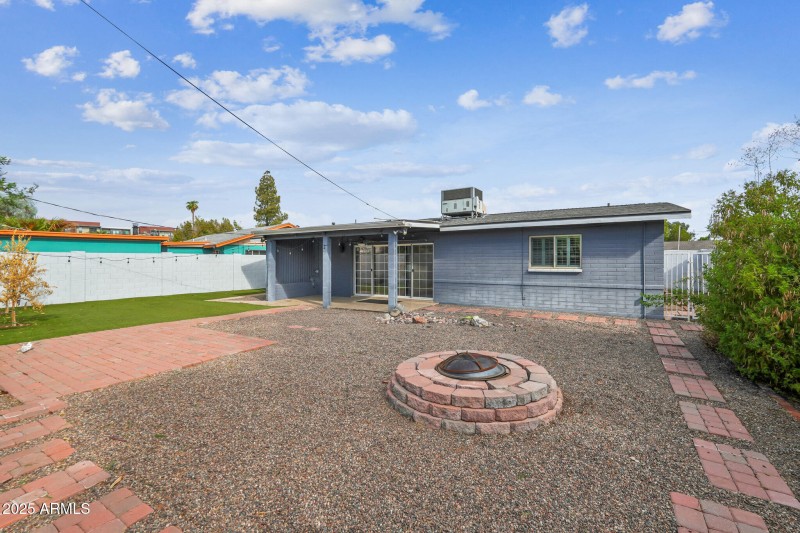 07_457_W_Mulberry_Dr_Phoenix_AZ_85013_US