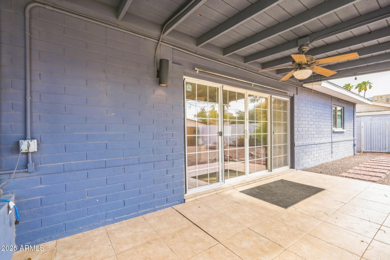 33_457_W_Mulberry_Dr_Phoenix_AZ_85013_US