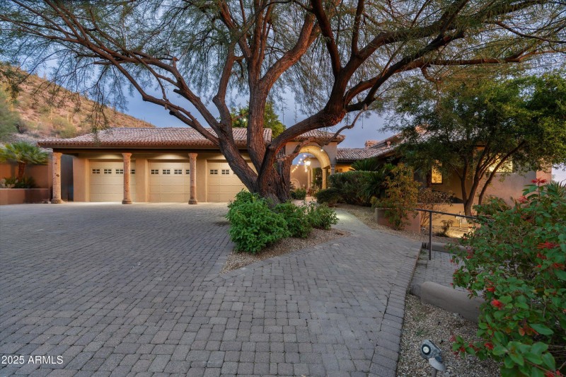 02-39415 N Tom Morris Rd (2 of 61)