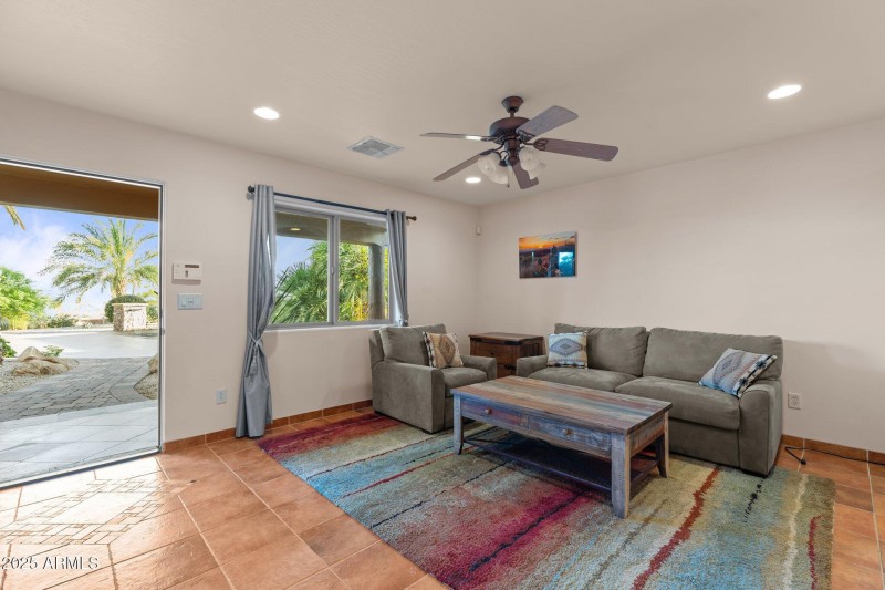 Casita Living with Separate Entry