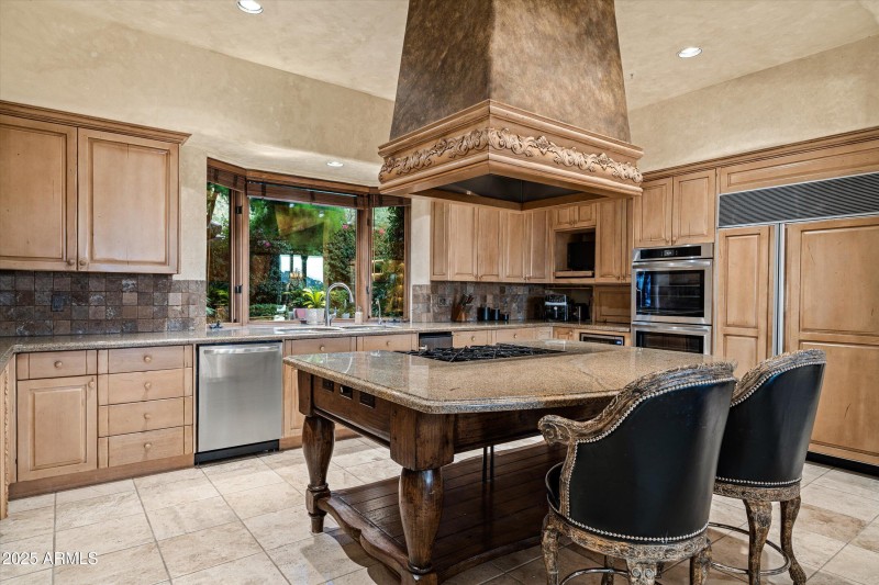 20-39415 N Tom Morris Rd (20 of 61)