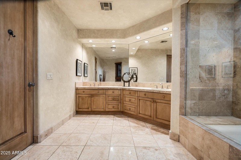 31-39415 N Tom Morris Rd (31 of 61)