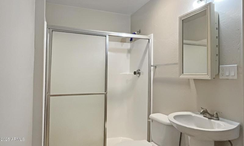 2FB58739-3B0E-439D-B2CB-BC32136B629C_1_1