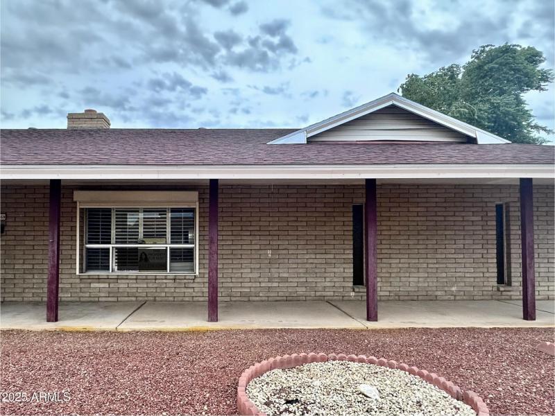 6B164EE9-B3A8-46BC-9E55-233594F2E3C1_1_2