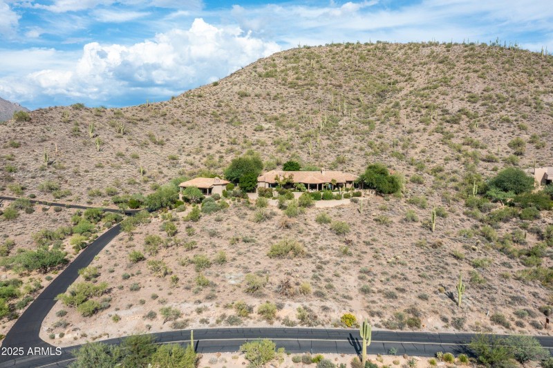 39415 N Tom Morris Rd 2 of 10