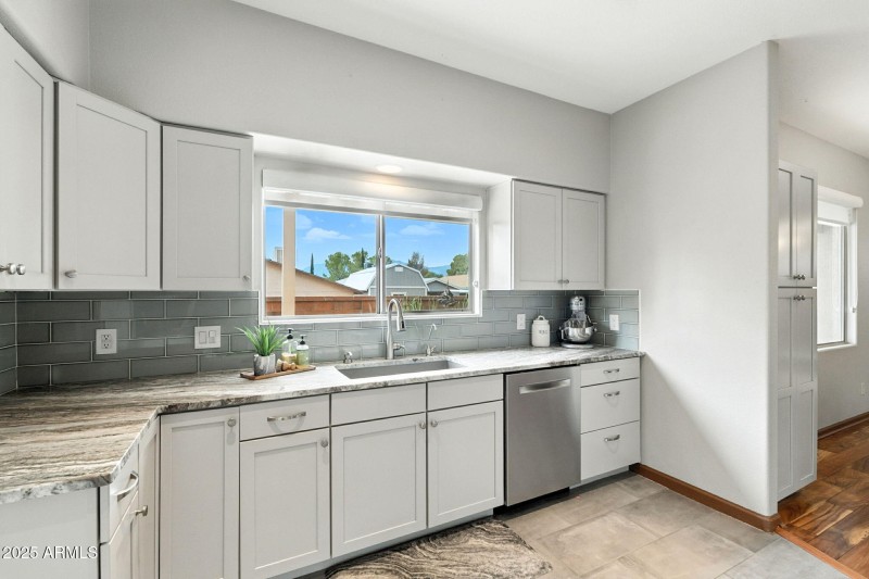 23-web-or-mls-Cedar-23