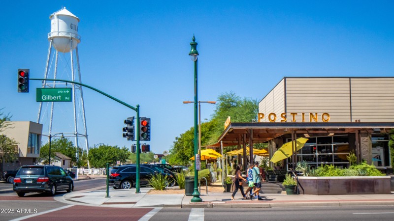 53 E Horseshoe Ave-30